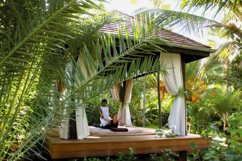 6 Days Madagascar Honeymoon Adventure