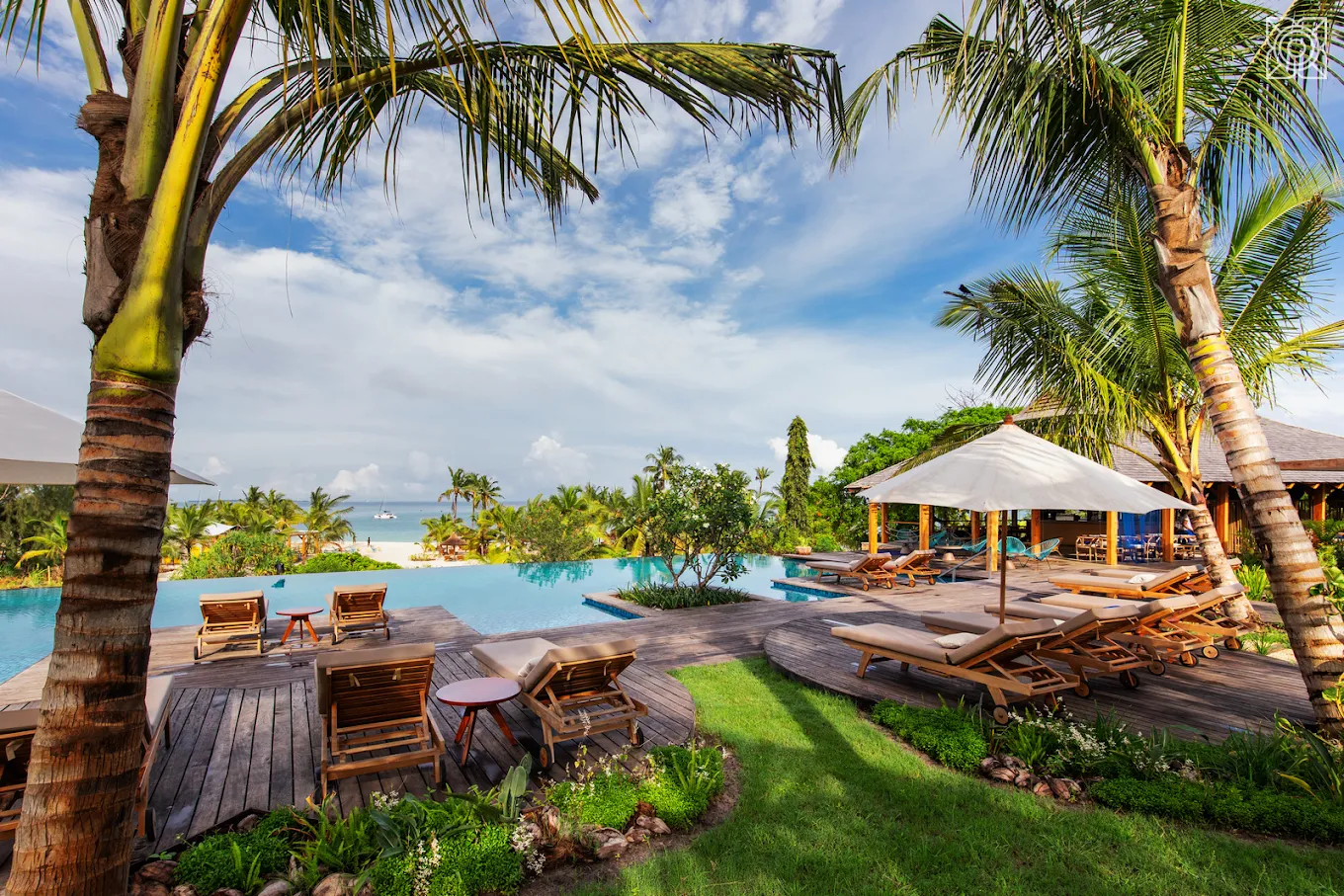 Unforgettable 10 Days Tanzania Safari and Zanzibar – Best of Wildlife and Beach 