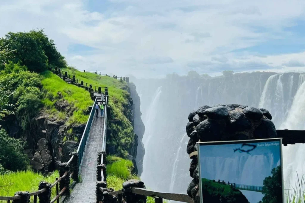 4 Days Victoria Falls Budget Tour