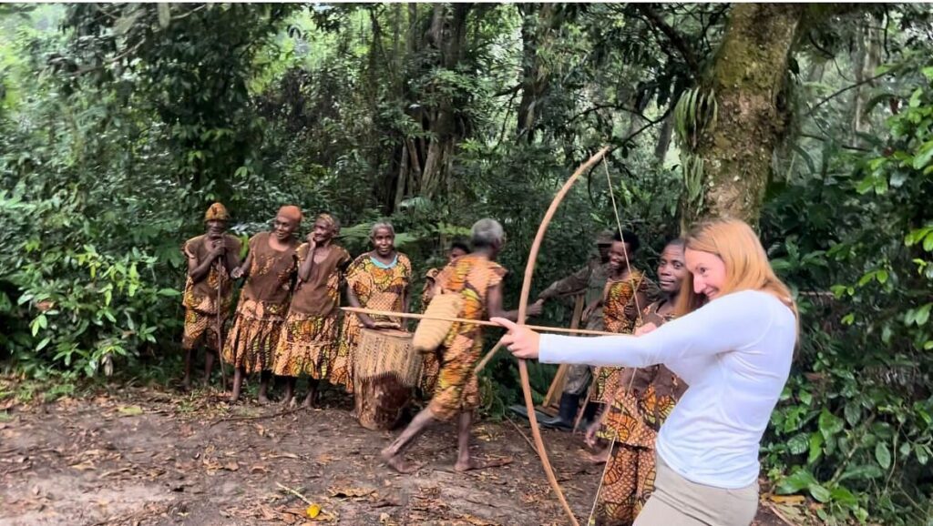 10 Days Best of Uganda Safari for USA Citizens – Gorillas, Chimps & Big Game