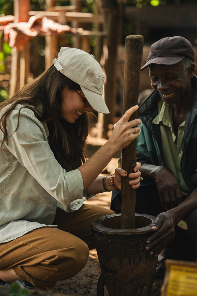 Community interaction experiences with Elevana