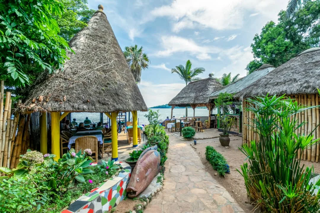 2 Friends Beach Hotel Lake Victoria views