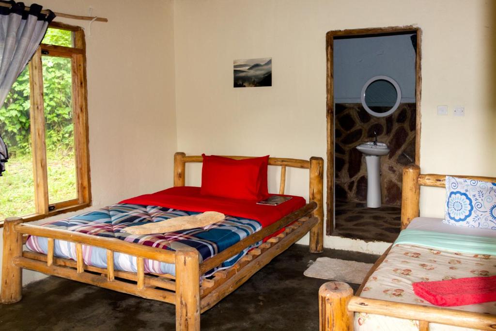 Guest bedroom at Bwindi Panorama Resort
