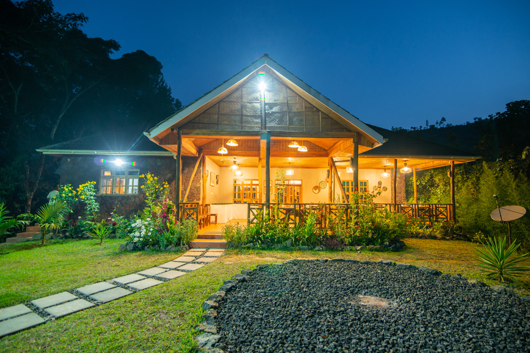 Gorilla Leisure Lodge front view