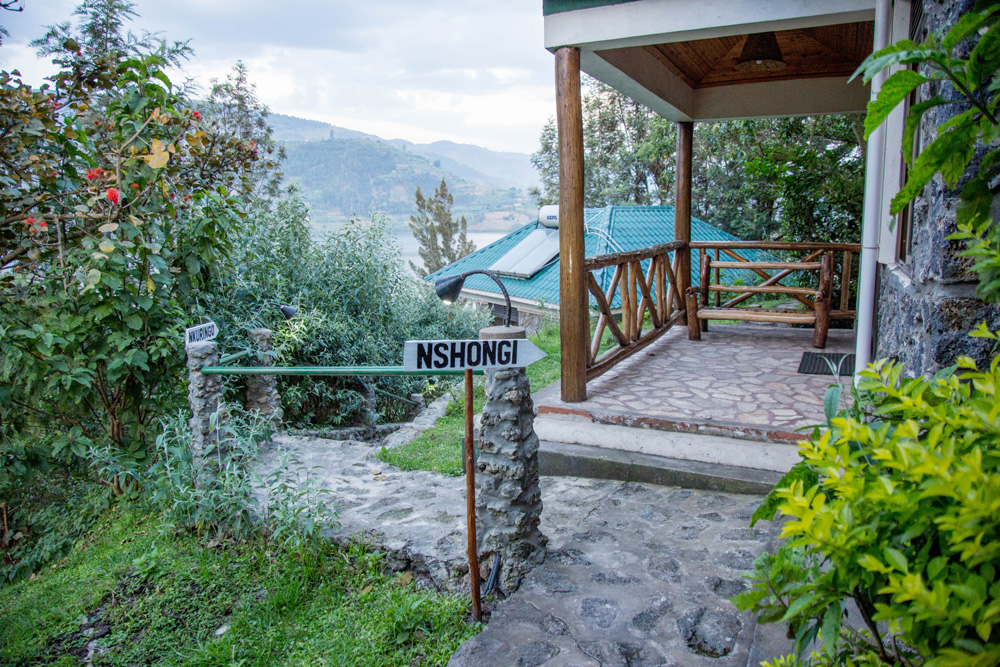 Lake Mulehe Safari Lodge Side View