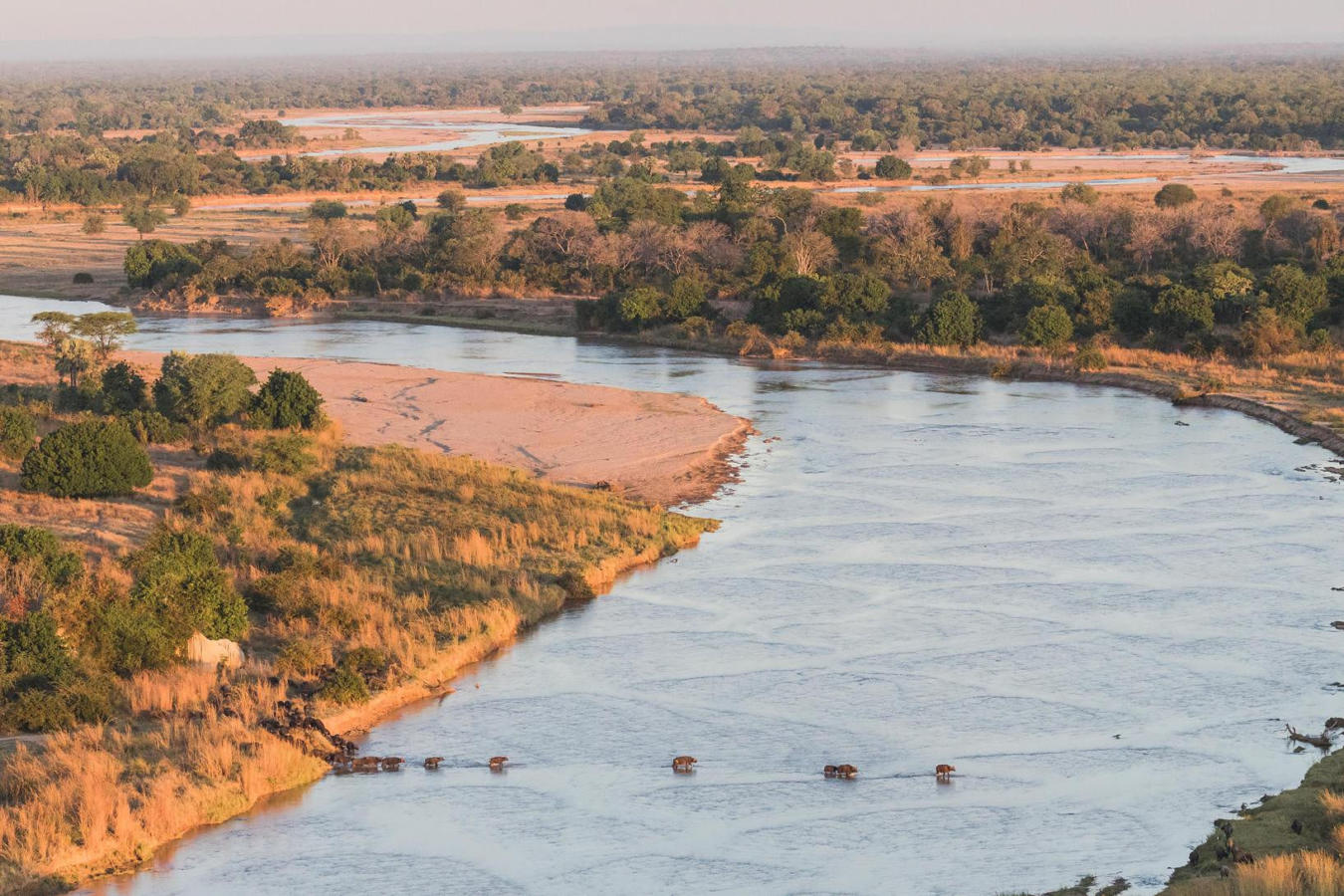 Overview of the Luangwa River