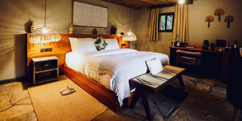 3 Days Luxury Gorilla Trekking Rwanda With Premium Lodges