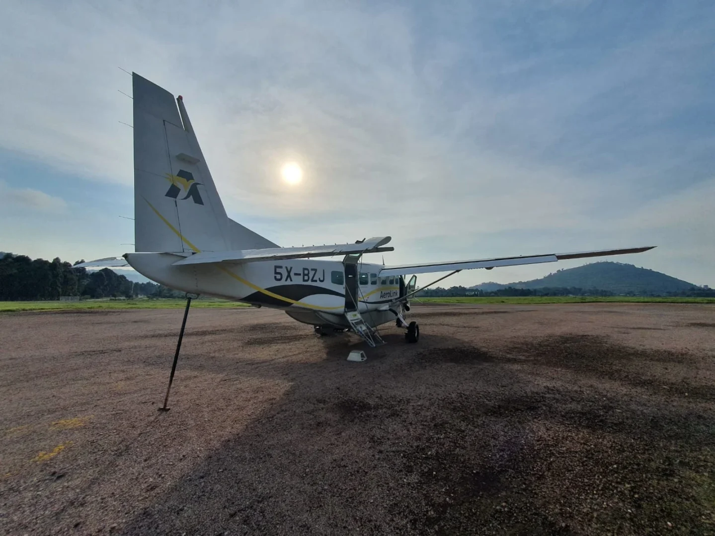 Uganda Fly-In Safari Package – 3 Nights Luxury Safari Experience