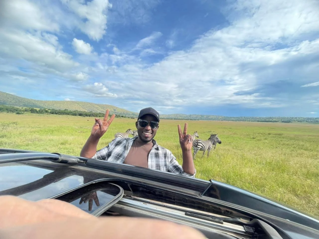 During these drives, guests at this lodge  can expect to encounter elephants moving in herds, giraffes grazing across the plains, buffaloes gathering in large numbers, and predators such as lions resting or hunting. The experience is guided by knowledgeable rangers who provide insight into animal behavior, ecosystems, and conservation.
