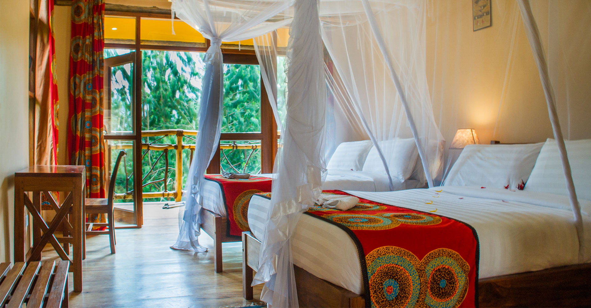 Ichumbi Gorilla Lodge twin room