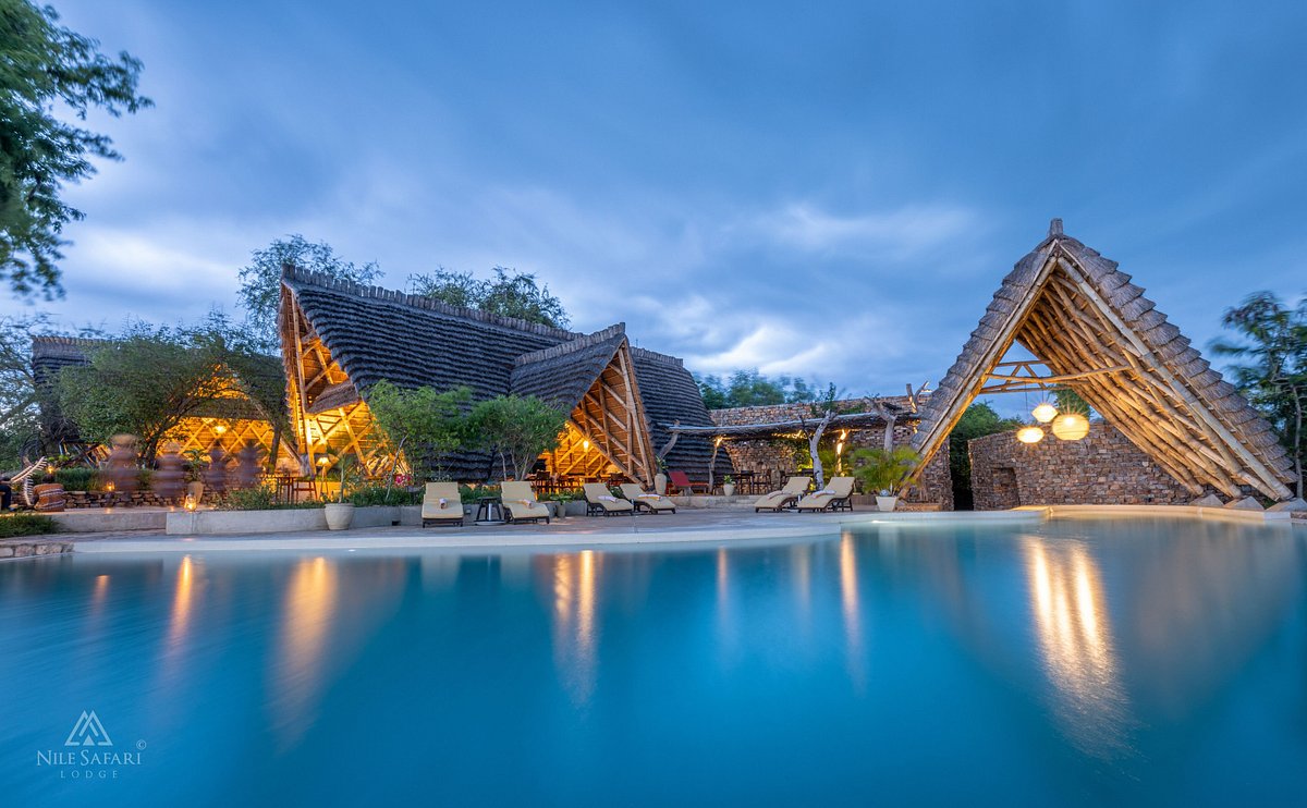 Kabalega Wilderness Lodge midrange setting