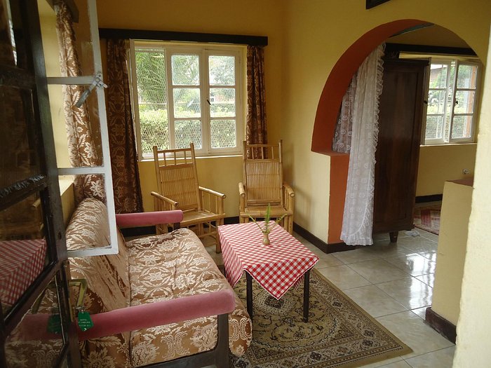Muhabura Hotel interior rooms Rwanda budget lodge
