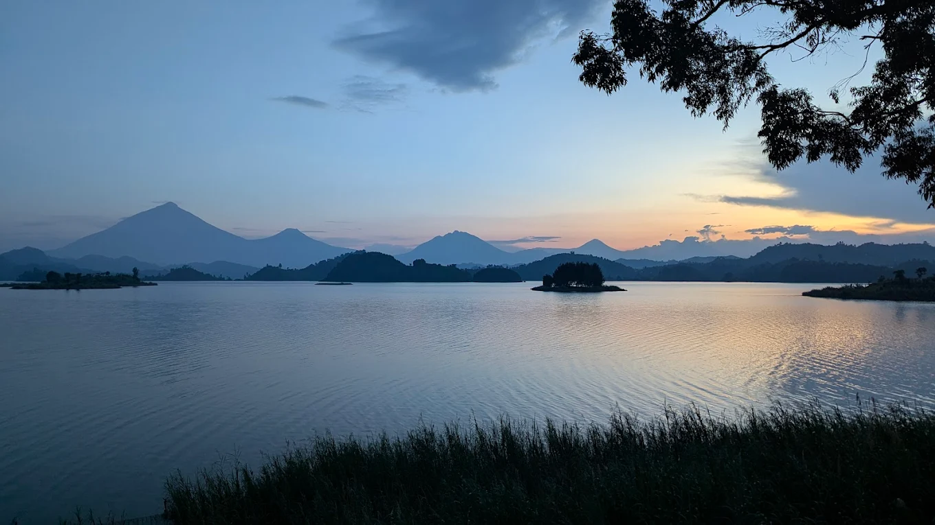 Mutanda Lake Resort Lake Views