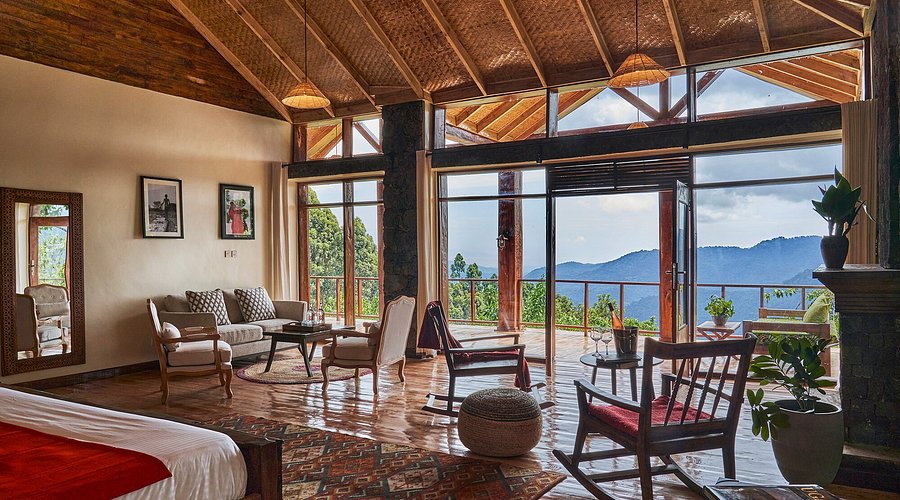 Nkuringo Gorilla Lodge Bwindi forest view