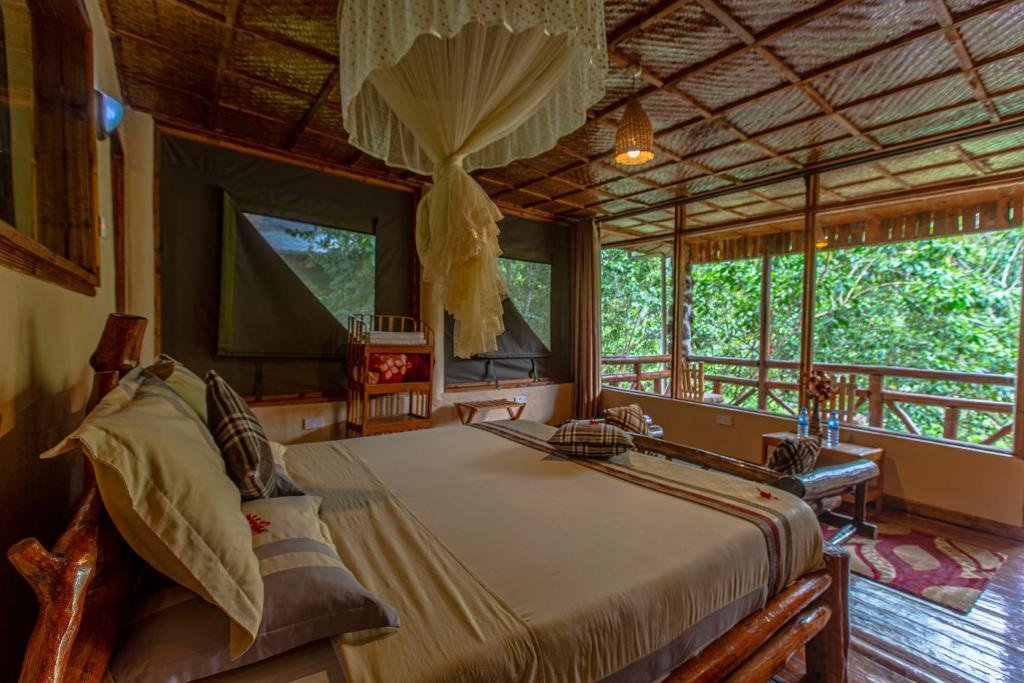Four Gorillas Lodge provides stylish luxury accommodation near the Rushaga trekking sector with spacious suites, 