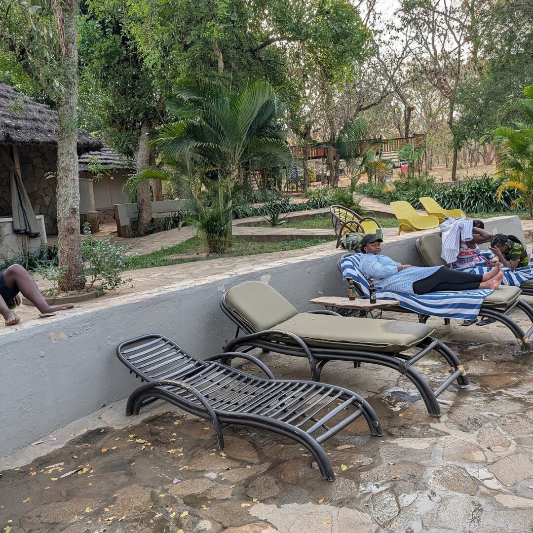 Evenings at Sambiya River Lodge are especially memorable, thanks to the lodge’s campfire experience.
