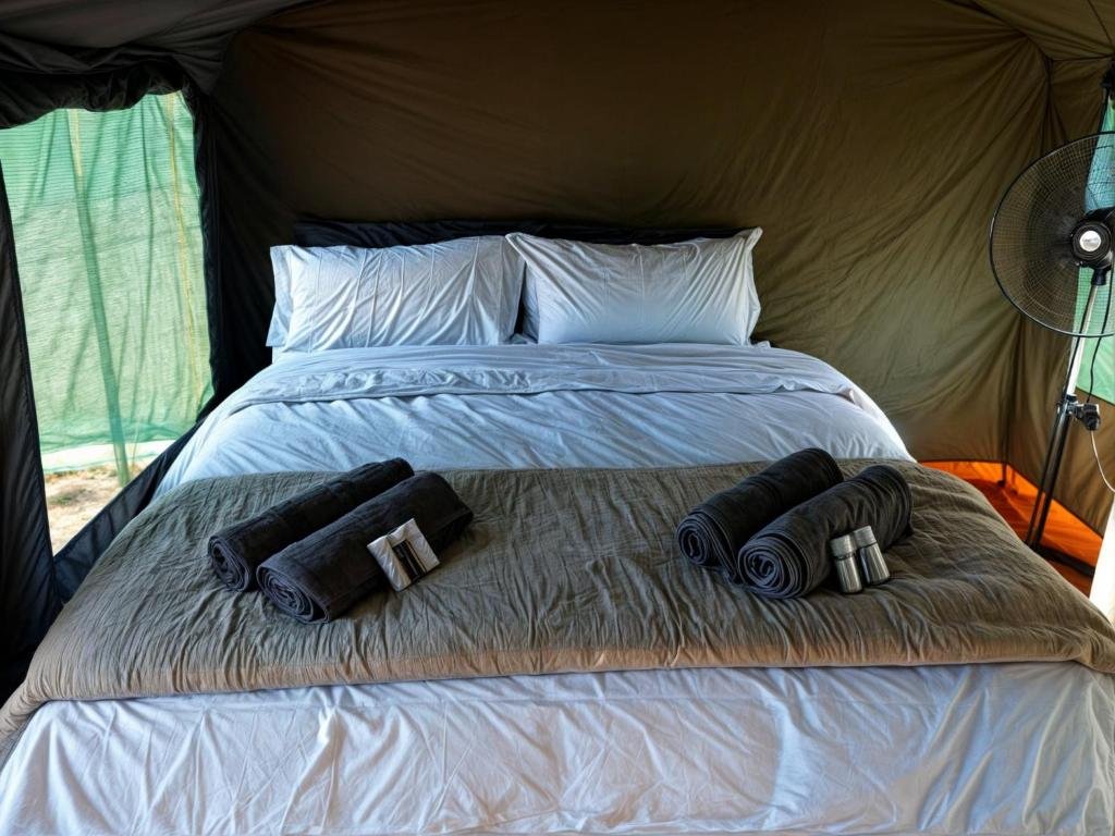 Yebo Safari Camp Bed & Room