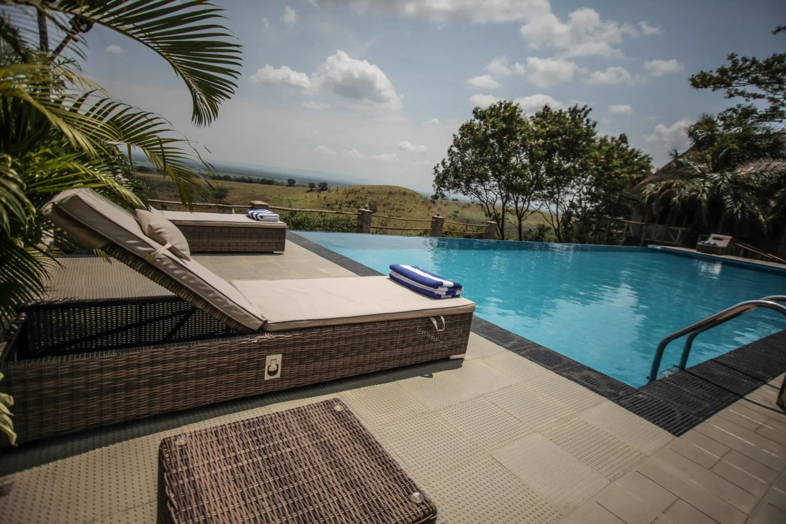 Elephant View Lodge swimming pool