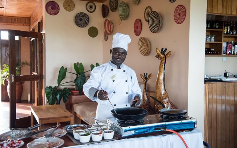 Freshly prepared meals and food served at Twiga Safari Lodge