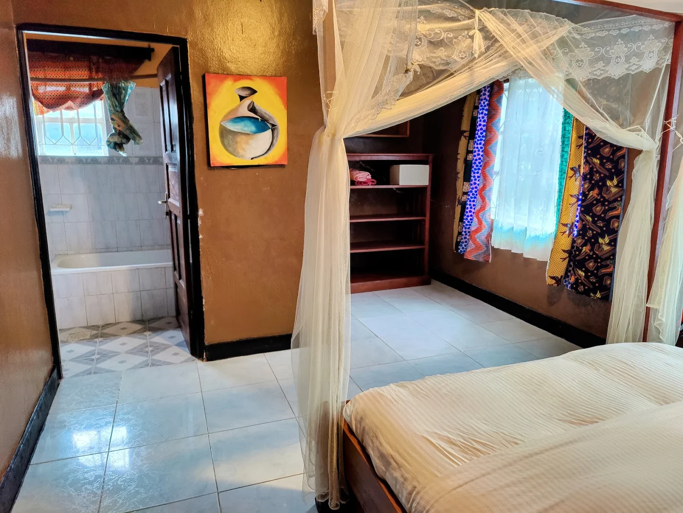 Amahoro Guest House single bedroom