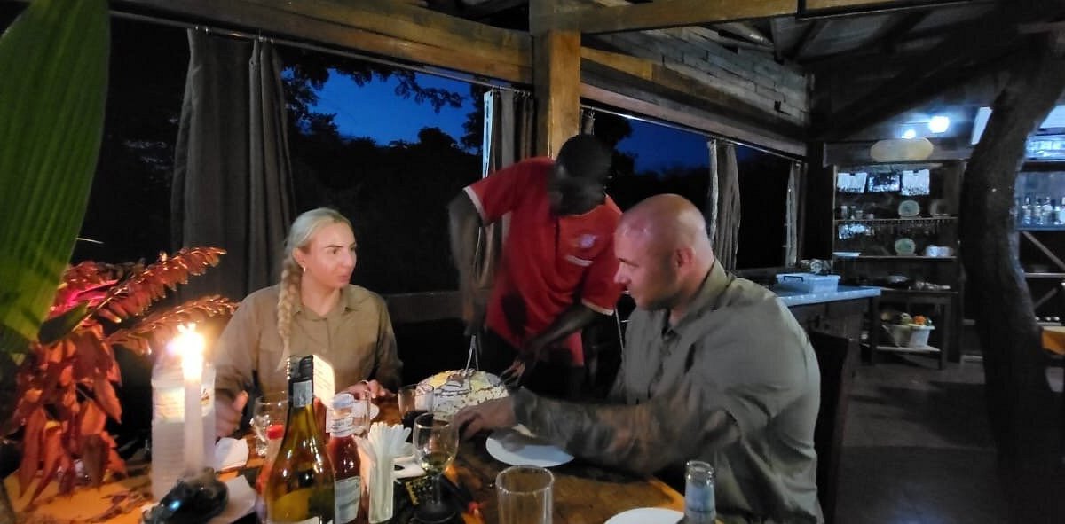 Amuka Safari Lodge Couple
