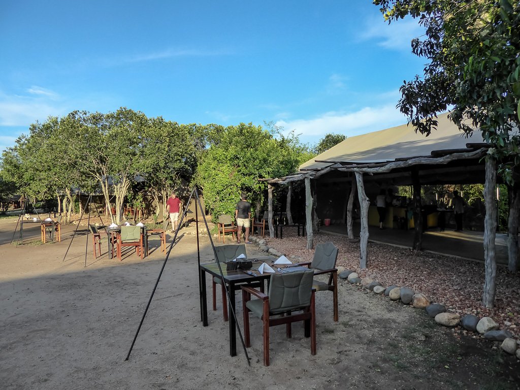 Bush Lodge Outdoor Dining