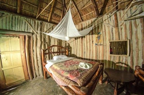 Dave the Cave Eco Lodge Bed