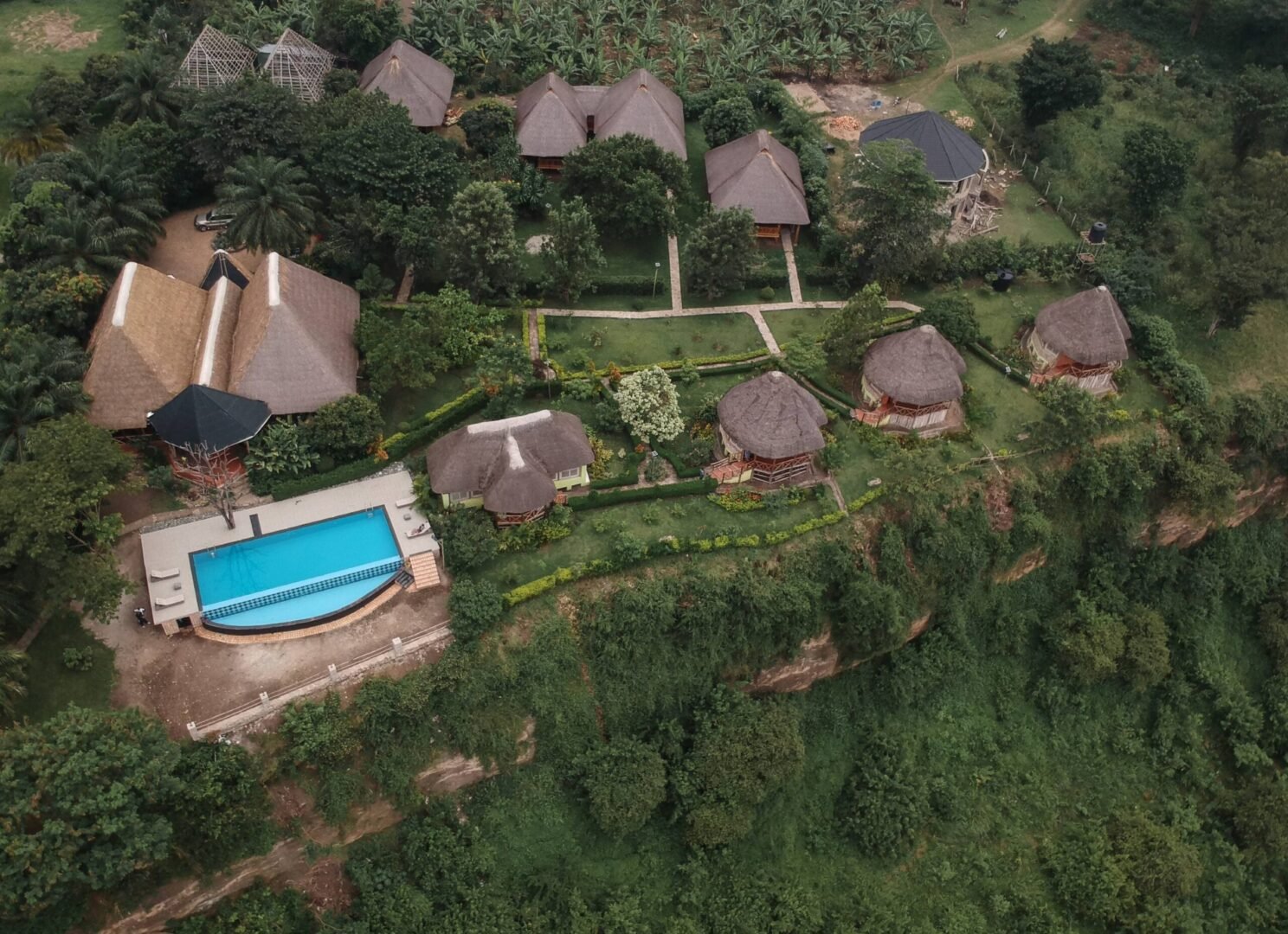 Elephant Hab Lodge Hostages