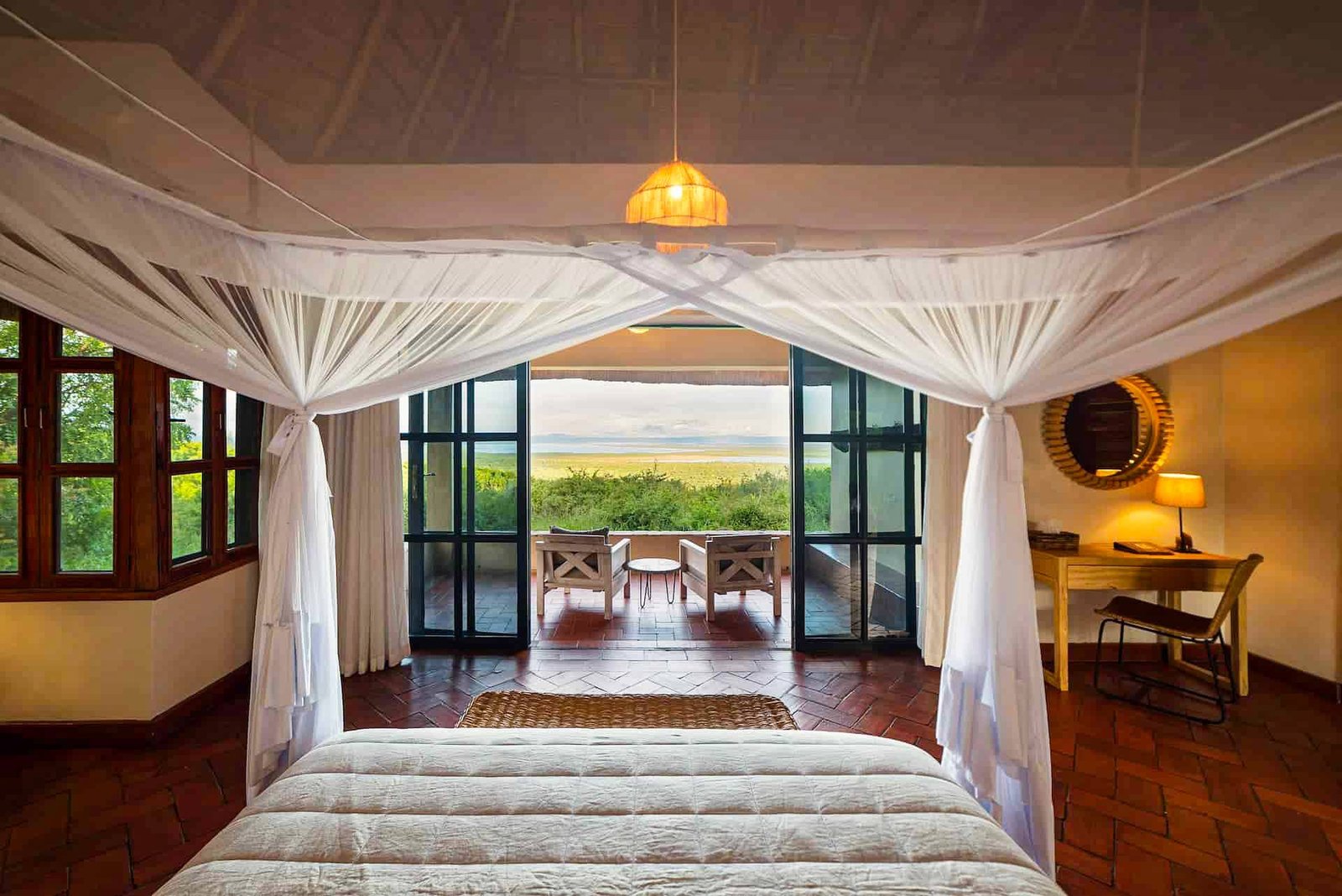 Elephant Plains Lodge rooms for family safaris in Uganda