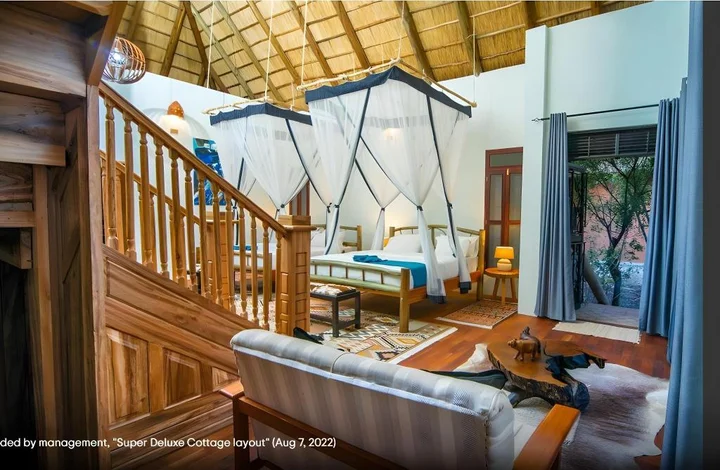 Enganzi Game Lodge Room