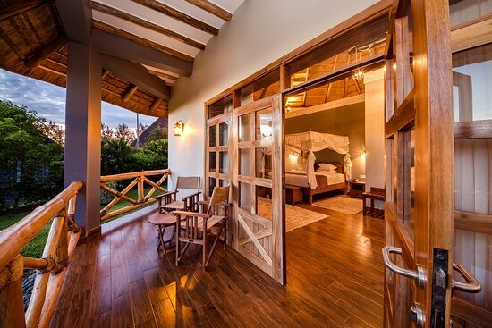 Honeymoon Safari Accommodation