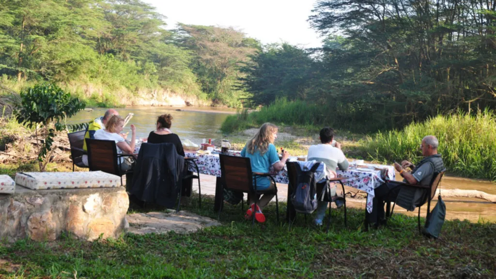 Ishasha Jungle Lodge Group