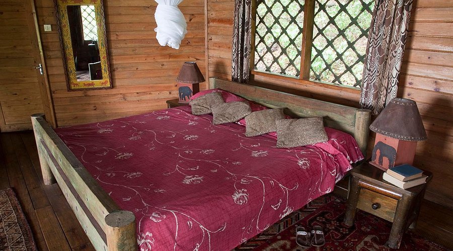 Jacana Safari Lodge Bed