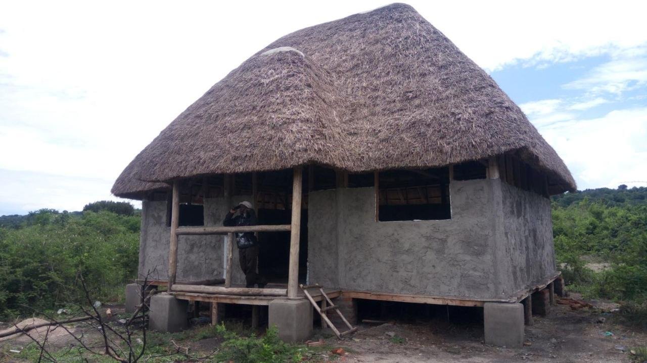 Kabatoro Guest House Cottages 2