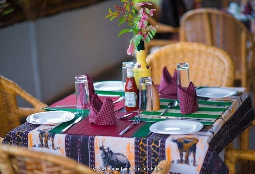 Kazinga Channel View Resort Drinks