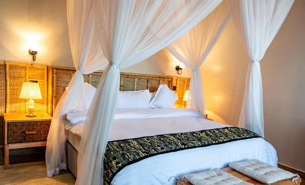Kikorongo Equator Campsite Room
