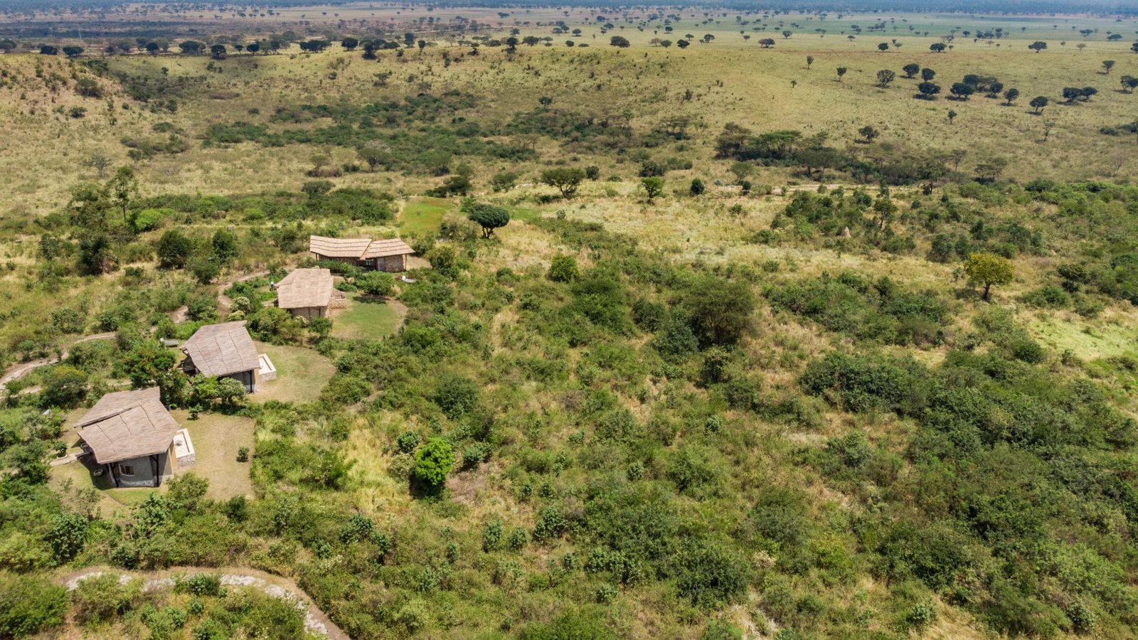 Kyambura Game Lodge Season