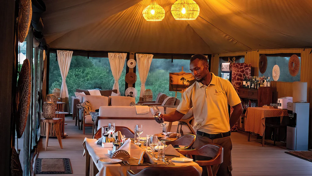 Queen Elizabeth Bush Lodge Service