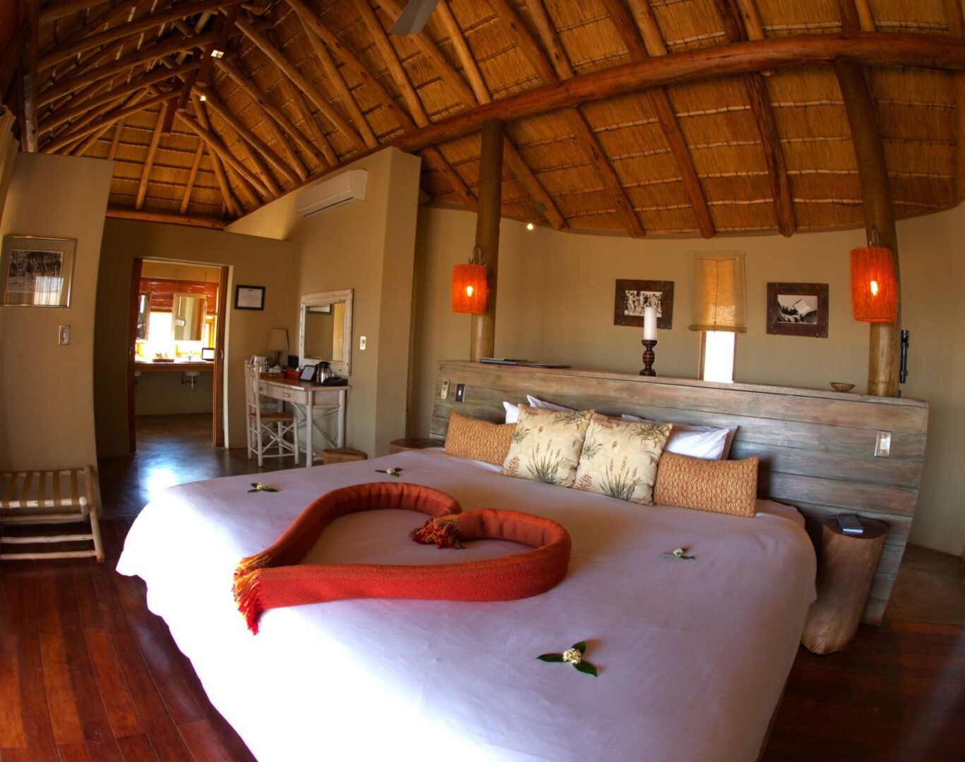 Buffalo Ridge Safari Lodge Love