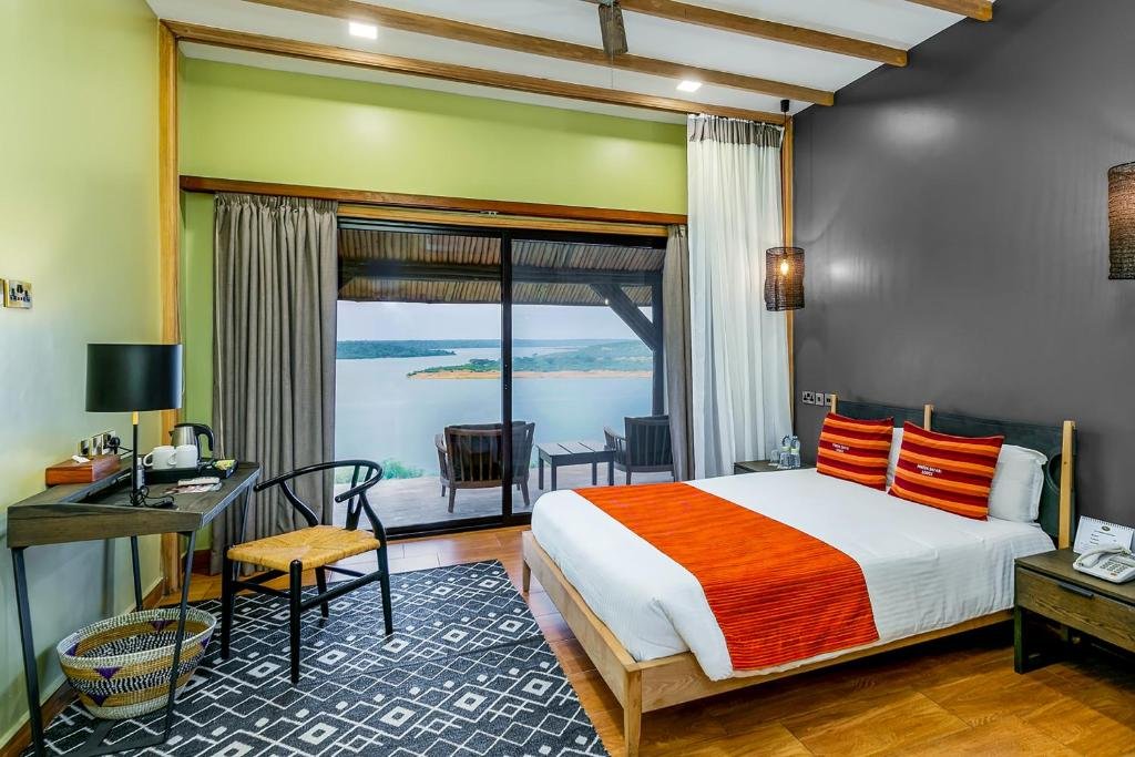 Mweya Hotel Accommodation