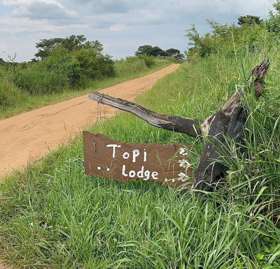Topi Lodge Way