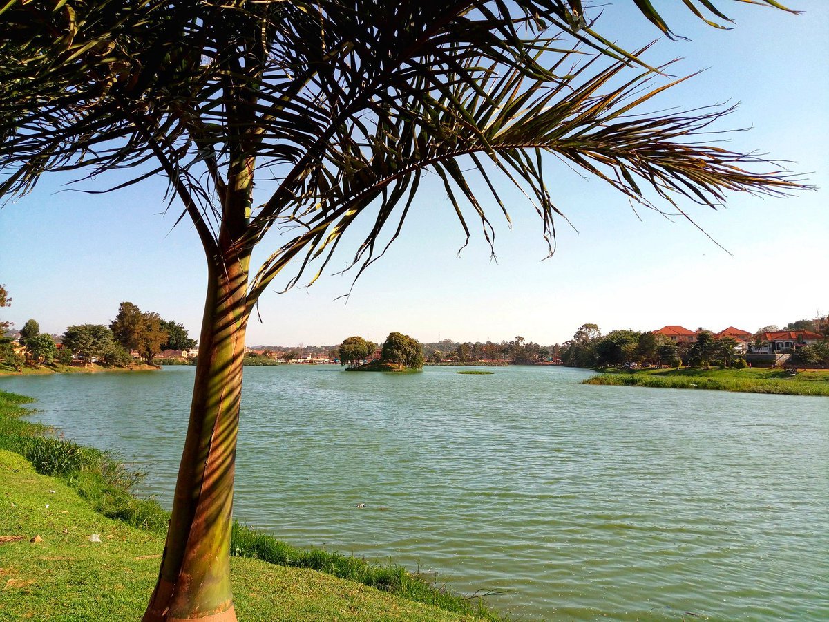 The Kabaka's Lake and Uganda Safari Adventure Experiences