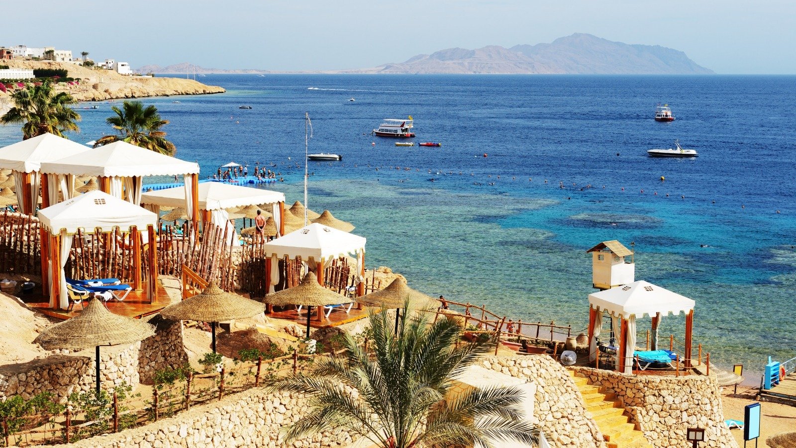 Egypt luxury tour operators specialize in creating premium travel experiences designed for travelers seeking comfort, exclusivity, and personalized service. These