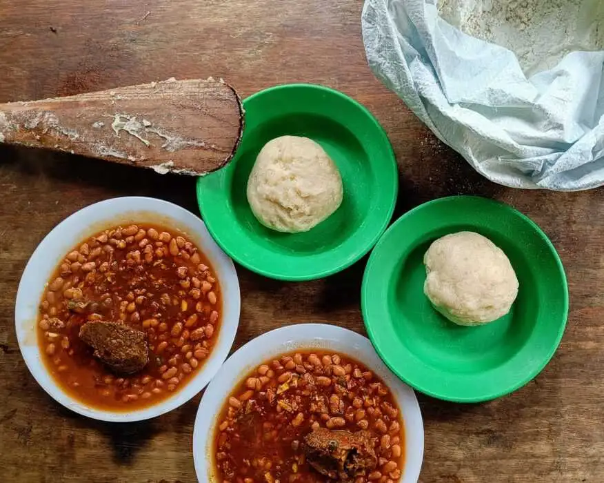 Explore Local Markets and Taste Burundian Cuisine