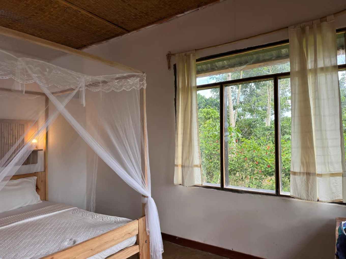 Hungarian Speaking Guides on Uganda and Rwanda Safari arranging comfortable accommodation during East African safaris