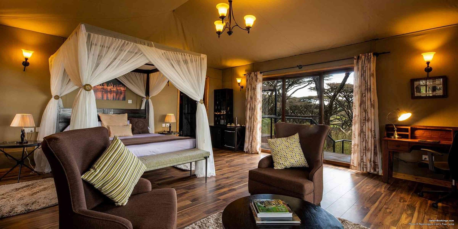 Luxury Accommodation for Anniversary Safari Packages