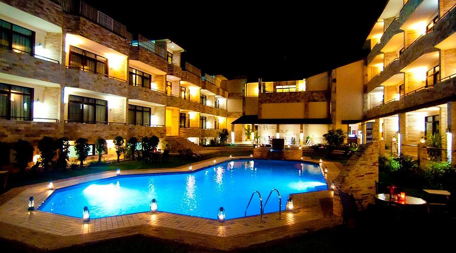 Roca Golf Hotel provides modern 