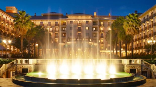 Sheraton Addis is one of Ethiopia’s most prestigious luxury hotels and is widely considered one of the finest accommodation options in Addis Ababa. Located in a peaceful area close to major 