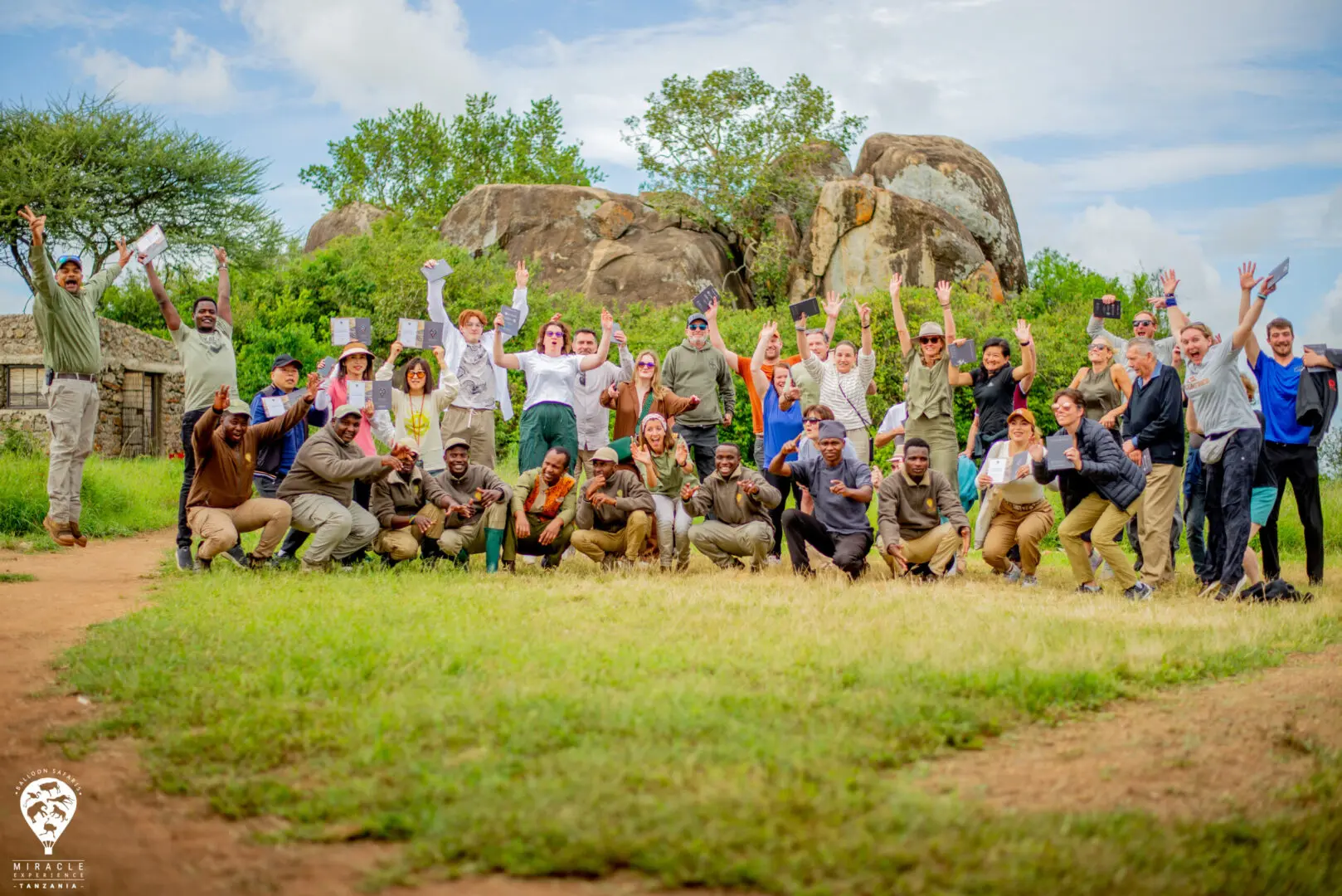 Spanish Guided Safari Experience in Uganda and Rwanda