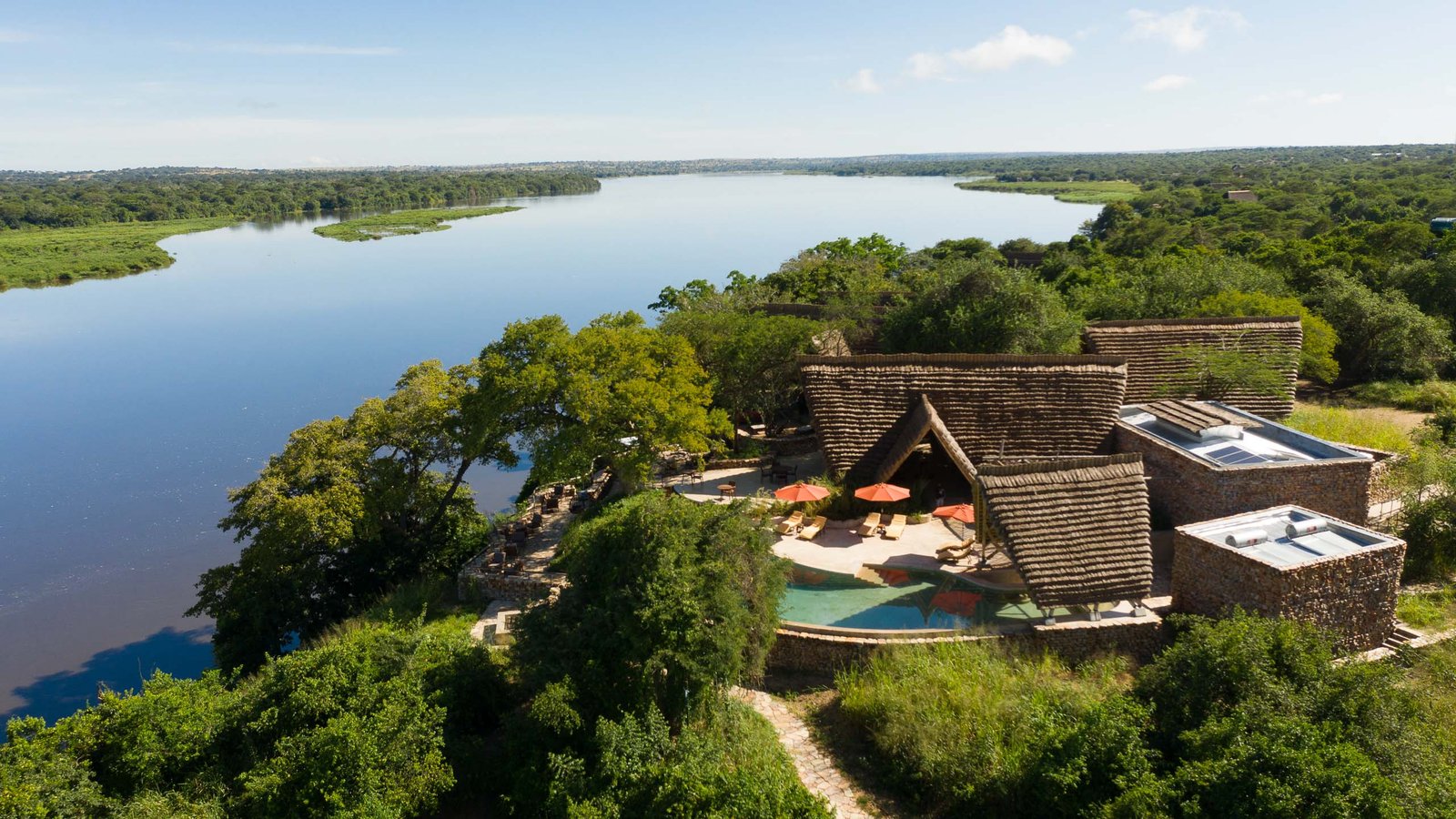 Murchison Falls packages combine traditional wildlife viewing with one of Uganda’s most dramatic natural